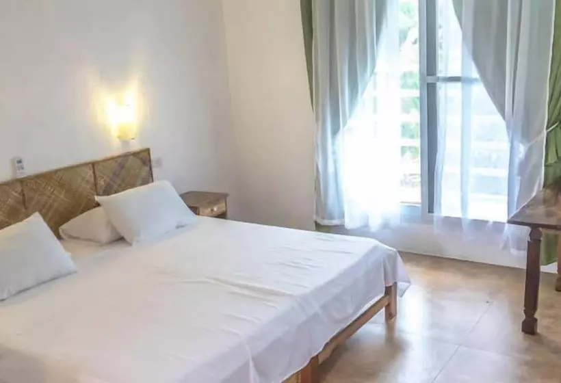 Lanterna Hotel Boracay