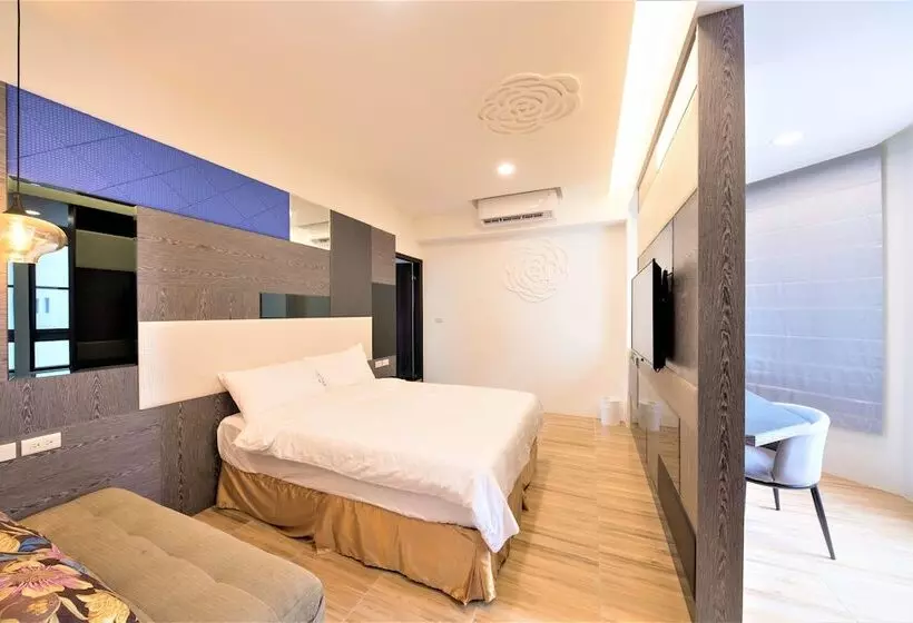 پانسیون Clear Sky Laurel B&b