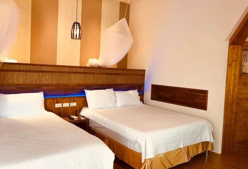 پانسیون Clear Sky Laurel B&b