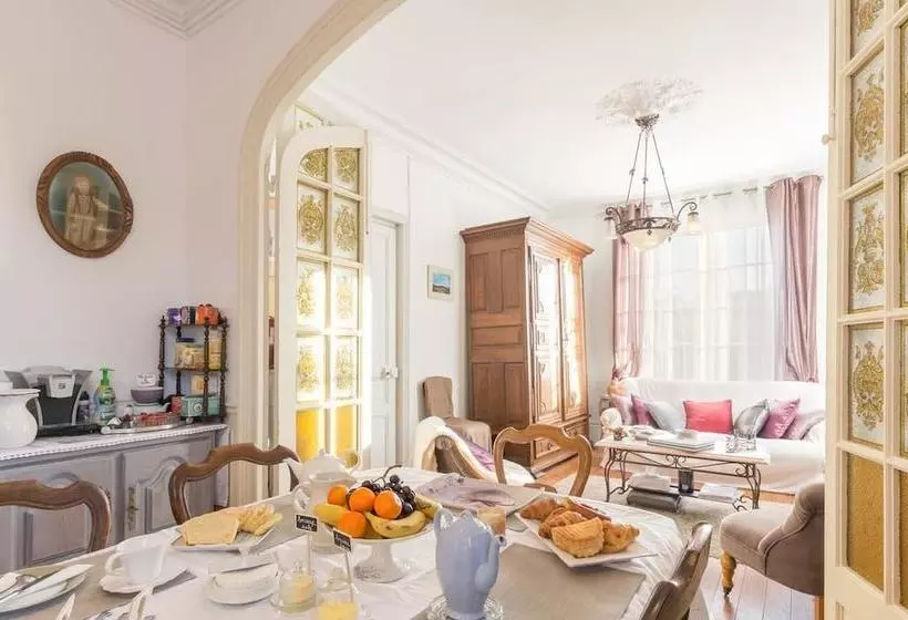 پانسیون Les Chambres D Hotes  La Biscoutie
