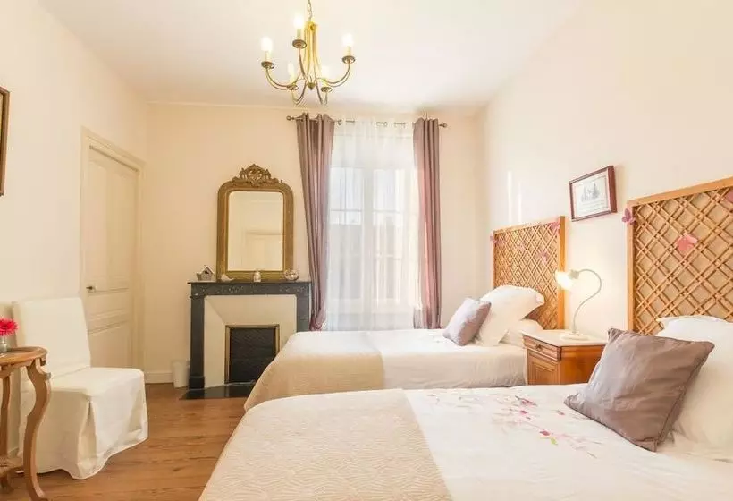 پانسیون Les Chambres D Hotes  La Biscoutie