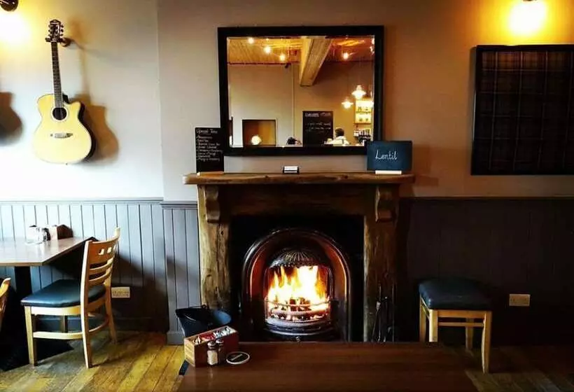 Hotelli The Chlachain Inn