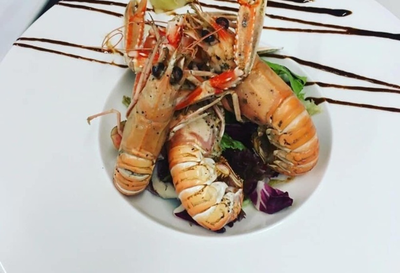 בית מלון כפרי The Chlachain Inn