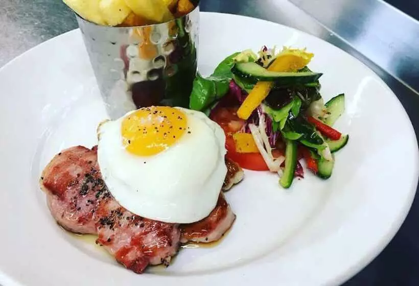 Hotelli The Chlachain Inn