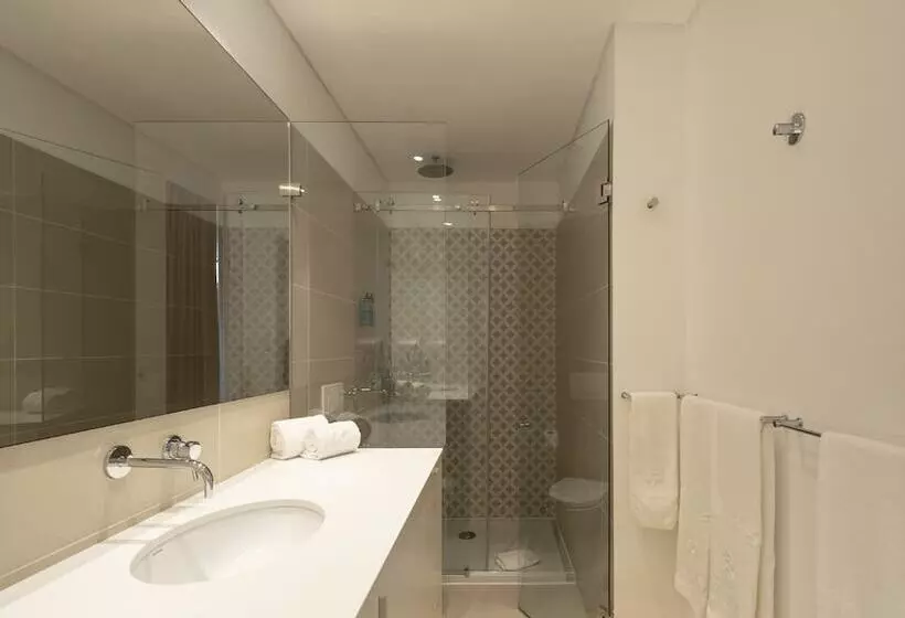 Lisbon Serviced Apartments Santos