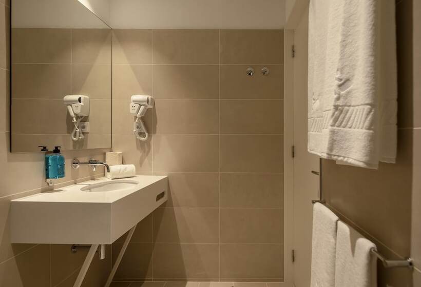 Lisbon Serviced Apartments Santos