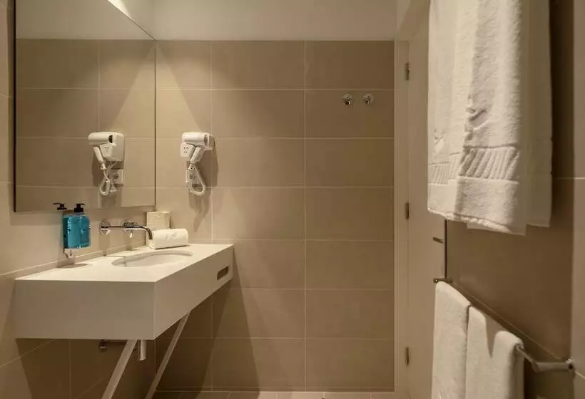 Lisbon Serviced Apartments Santos