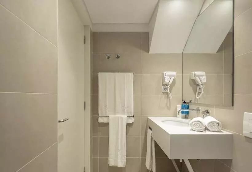 Lisbon Serviced Apartments Santos