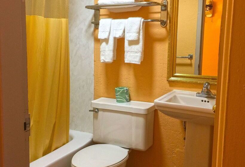 Отель Americas Best Value Inn Pottstown