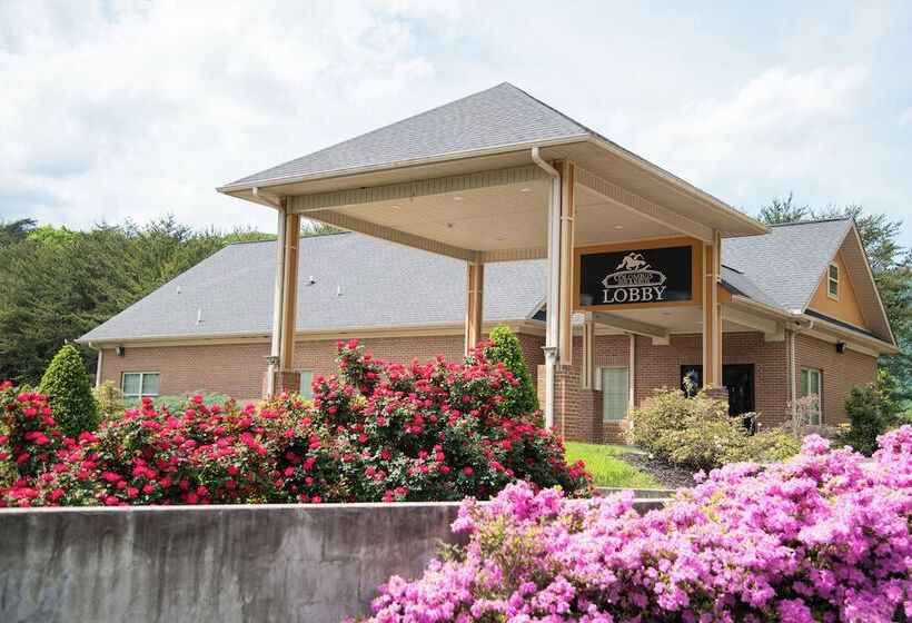 Отель Columbus Inn And Suites