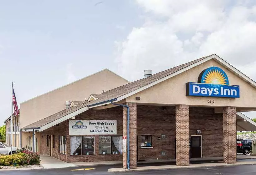 호텔 Days Inn By Wyndham Nashville N Opryland/grand Ole Opry