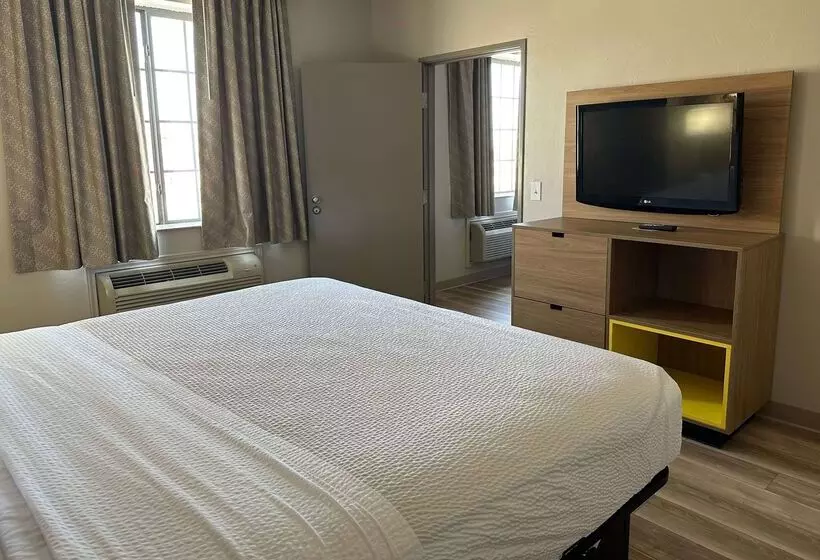 ホテル Days Inn By Wyndham Oklahoma City
