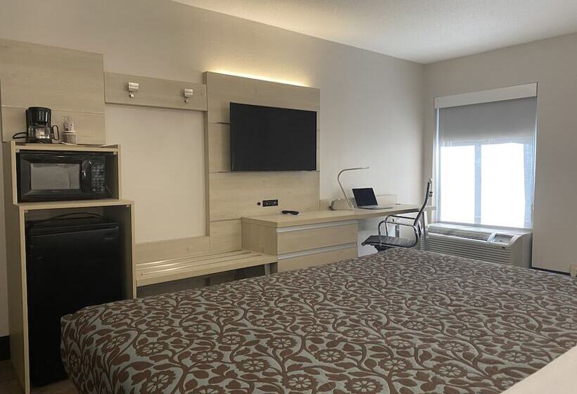 호텔 Days Inn & Suites By Wyndham Peachtree Corners Norcross