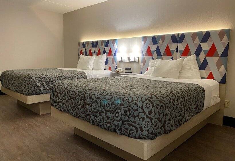 호텔 Days Inn & Suites By Wyndham Peachtree Corners Norcross