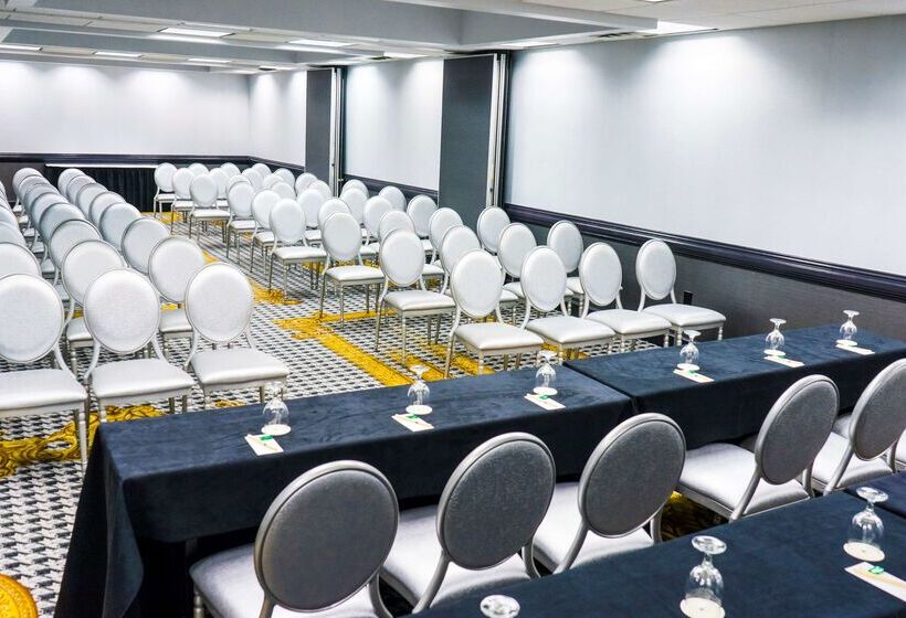 Doubletree By Hilton Hotel Tallahassee