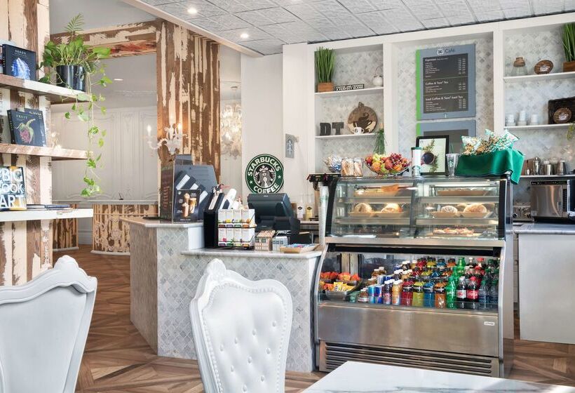 Doubletree By Hilton Hotel Tallahassee