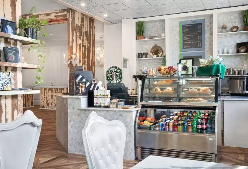 Doubletree By Hilton Hotel Tallahassee