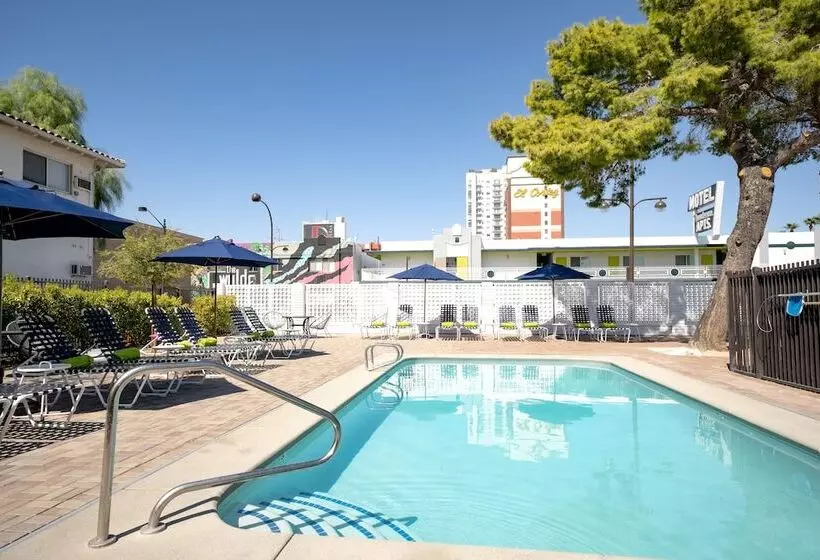 Отель Downtowner Boutique