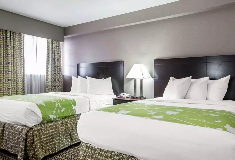 ホテル Econo Lodge