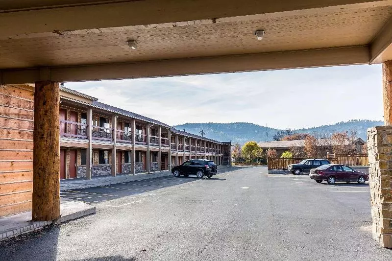 酒店 Econo Lodge Inn & Suites Kalispell Glacier National Park Gateway