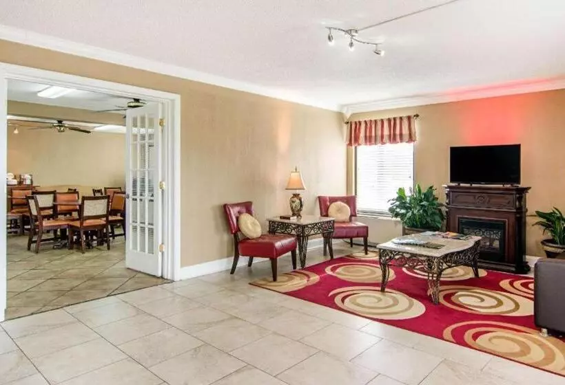 ホテル Econo Lodge