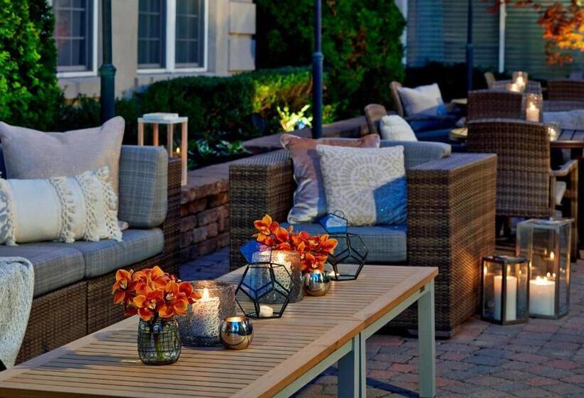 The Del Monte Lodge Renaissance Rochester Hotel & Spa