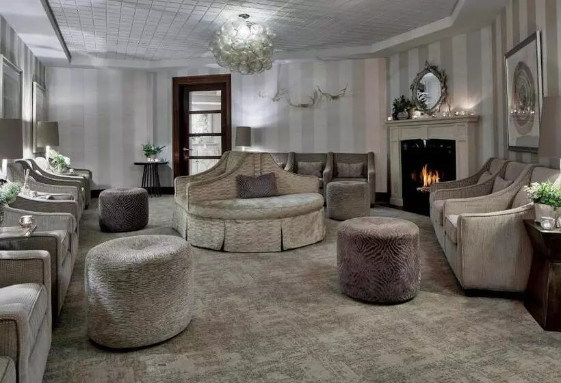 The Del Monte Lodge Renaissance Rochester Hotel & Spa