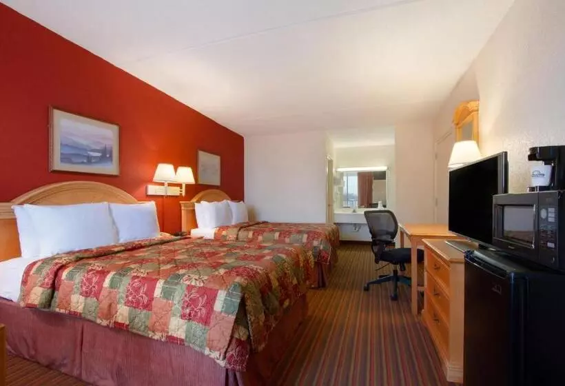 מוטל Days Inn By Wyndham Seneca Clemson