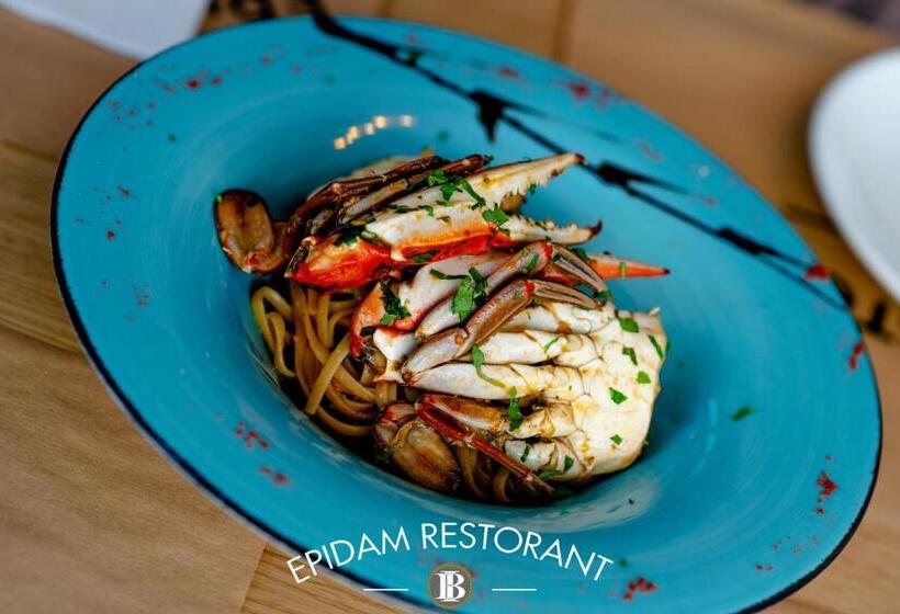 فندق Illyrian Boutique