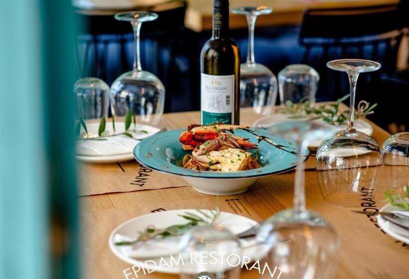 فندق Illyrian Boutique