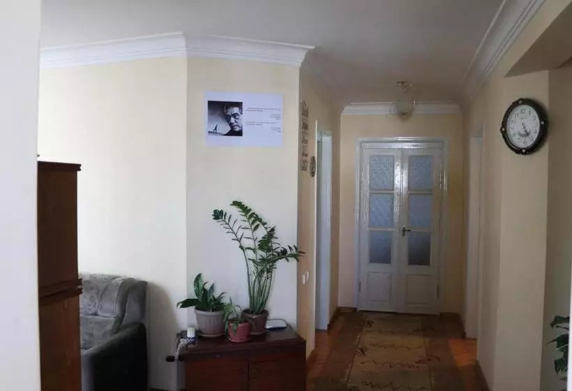 پانسیون Guest House Aziza