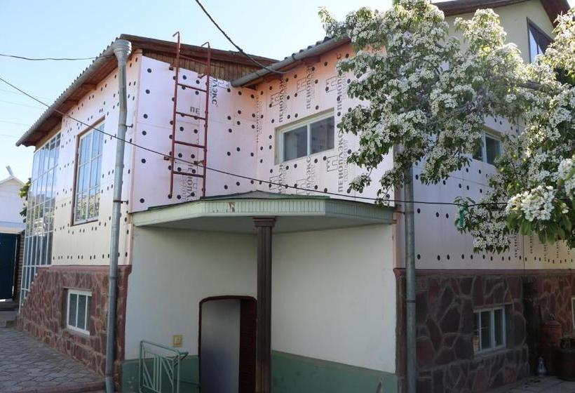 پانسیون Guest House Aziza