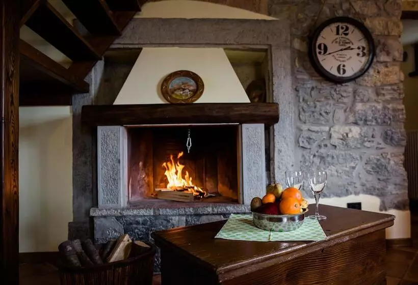 Aamiaismajoitus (B&B) Ca  Baetti L Antico Borgo