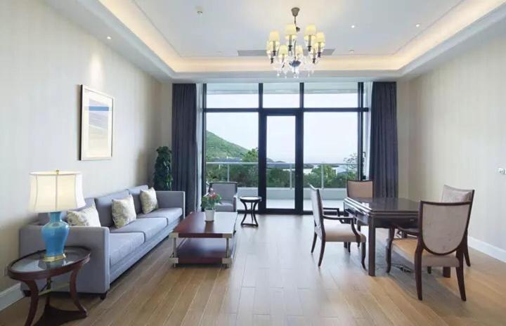 舟山朱家尖东沙绿城品霞苑酒店式公寓