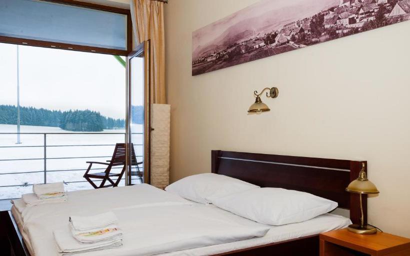 ペンション Penzión ľadoveň Skvelá Kuchyňa A Rodinná Atmosféra