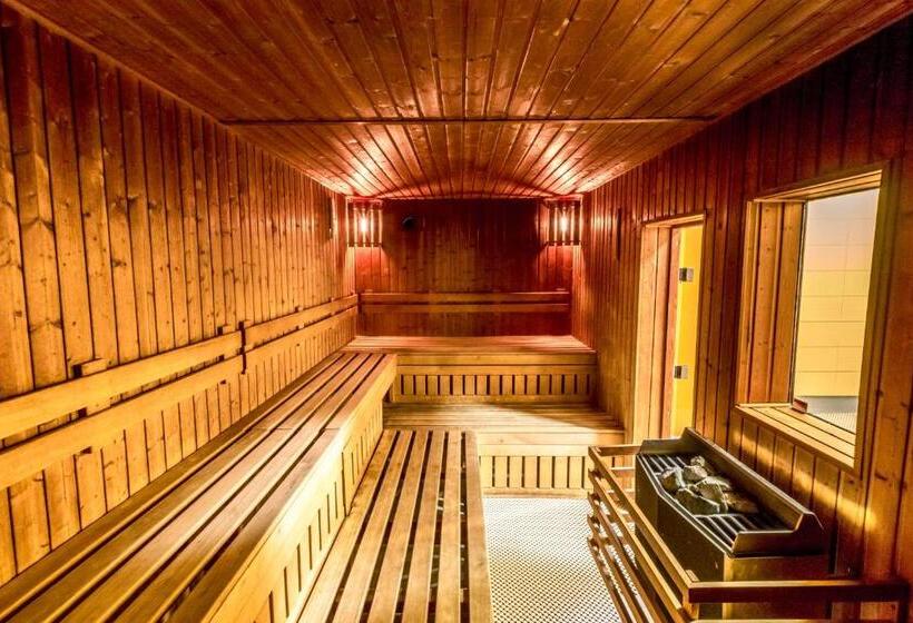 ペンション Penzión ľadoveň Skvelá Kuchyňa A Rodinná Atmosféra