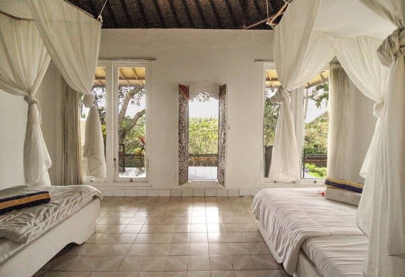 Bed and Breakfast Taman Indrakila