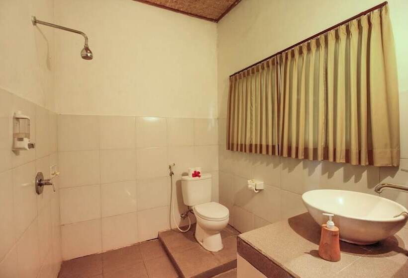 Bed and Breakfast Taman Indrakila