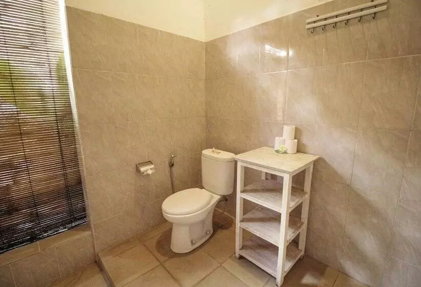 ベッドアンドブレックファースト Taman Indrakila