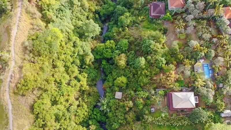 Bed and Breakfast Taman Indrakila