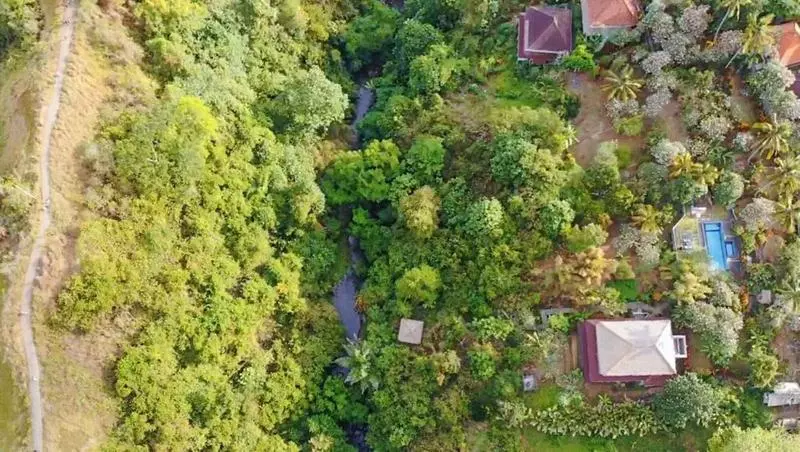 ベッドアンドブレックファースト Taman Indrakila