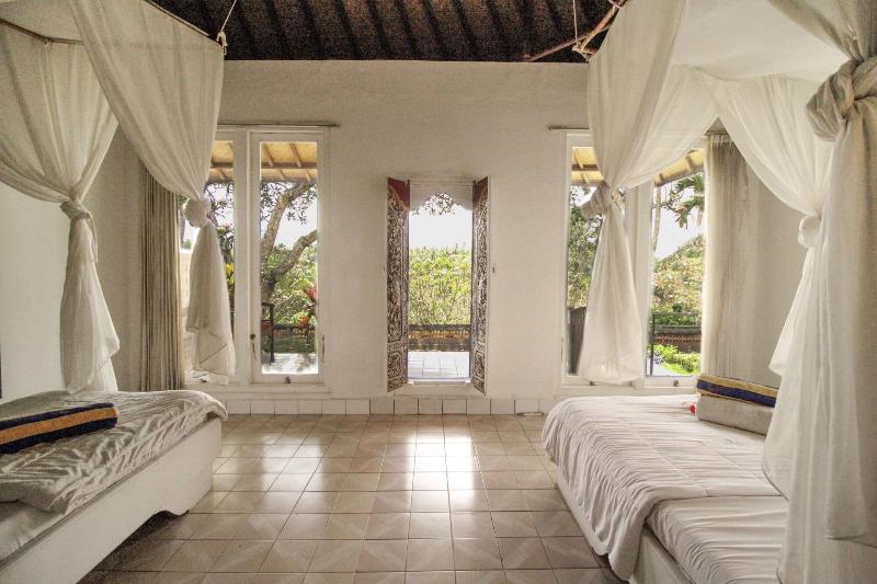 Bed and Breakfast Taman Indrakila