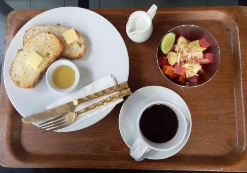 ベッドアンドブレックファースト Taman Indrakila