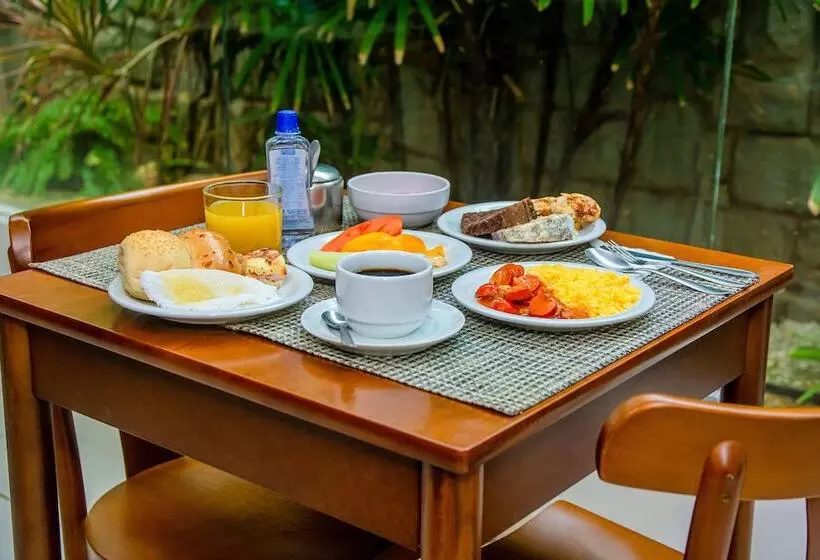 هتل Brisa Do Mar Beach