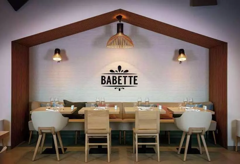 Hotelli Hilton Garden Inn Massy