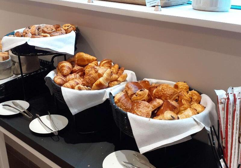 فندق Hilton Garden Inn Massy