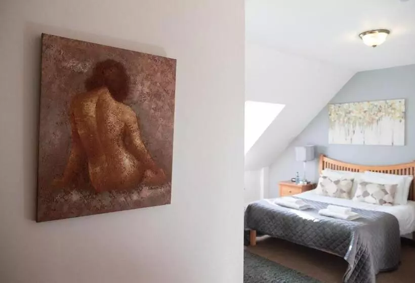 ホテル Kings Arms