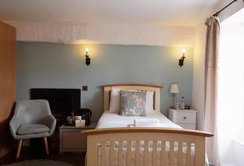 ホテル Kings Arms