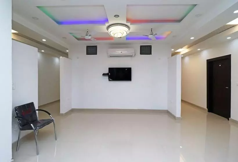 Hotelli Spot On 37815 Stay N Style