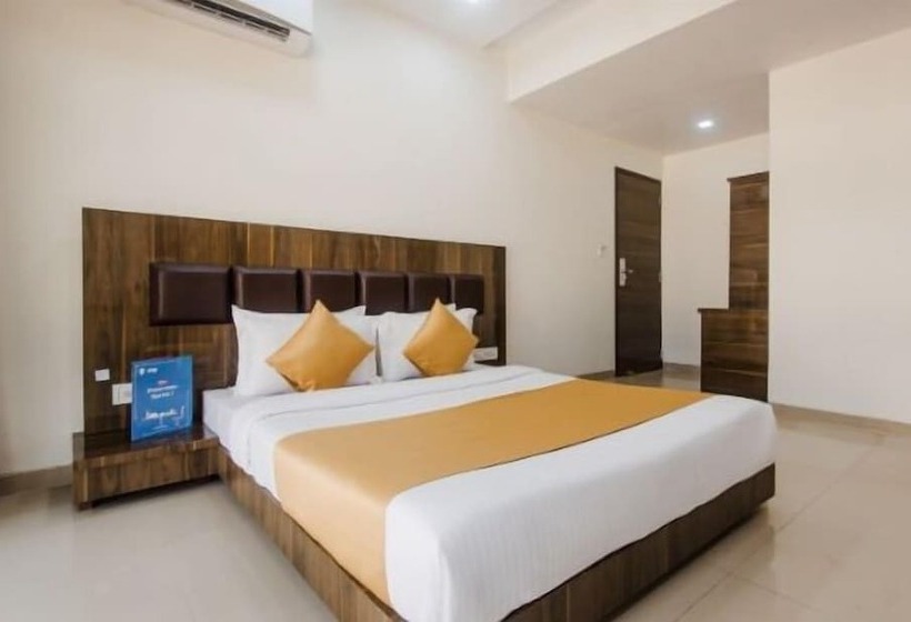 هتل Aralia International Airport, Mumbai